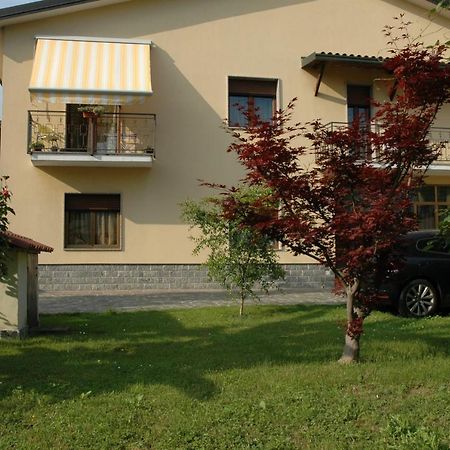 B&B Villa Carolina Vaprio dʼAdda Екстериор снимка
