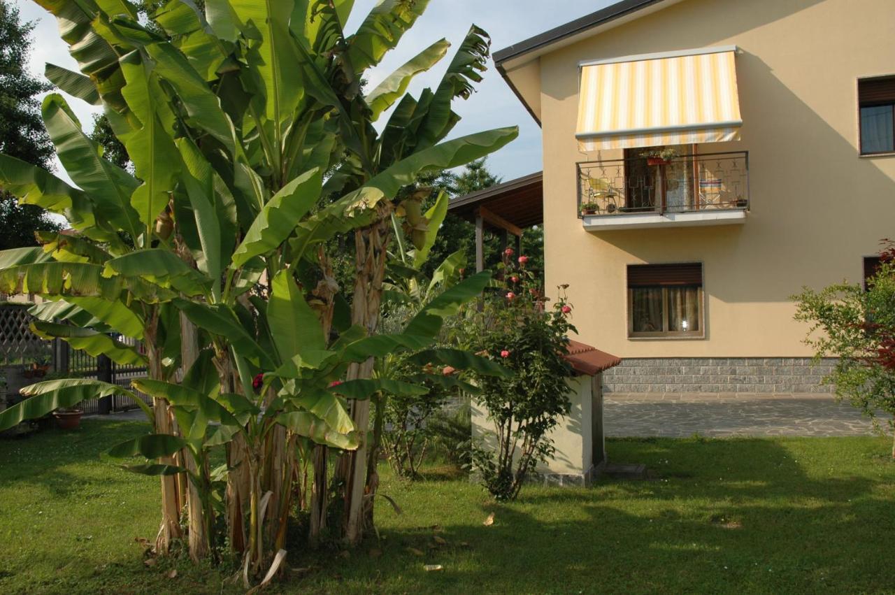 B&B Villa Carolina Vaprio dʼAdda Екстериор снимка